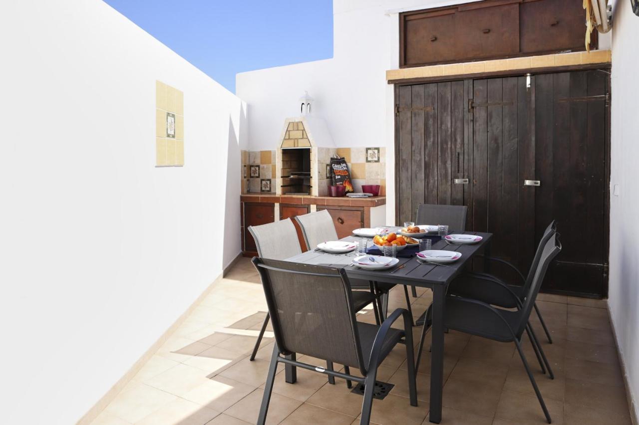 Casa Hannah By Villas Now Ltd Плая Бланка Екстериор снимка
