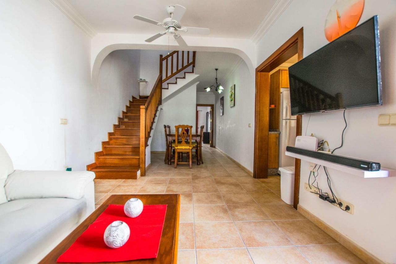 Casa Hannah By Villas Now Ltd Плая Бланка Екстериор снимка